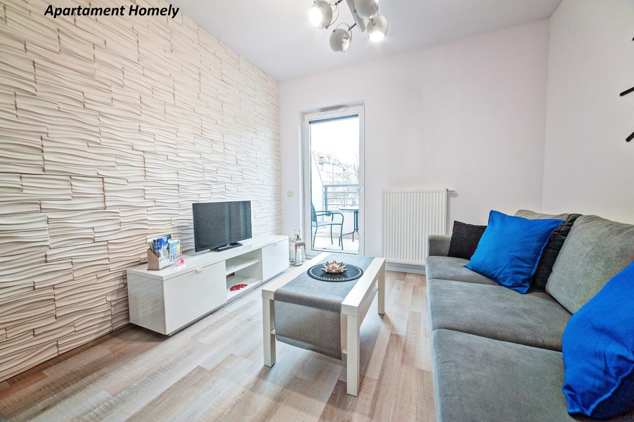 Apartamenty Homely Place - Parking 7 Poznań Buitenkant foto